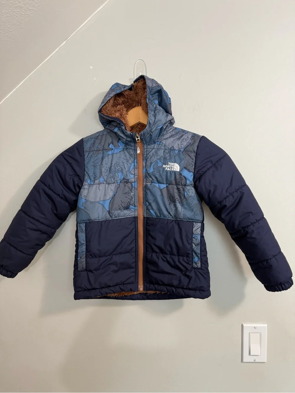The North Face Reversible Mount Chimbo Hooded Jacket